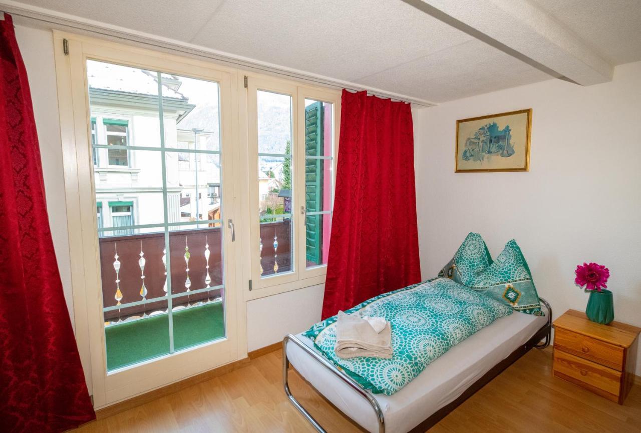 Waldeg 4 Historic House - Holiday Apartment อินเทอร์ลาเคน ภายนอก รูปภาพ