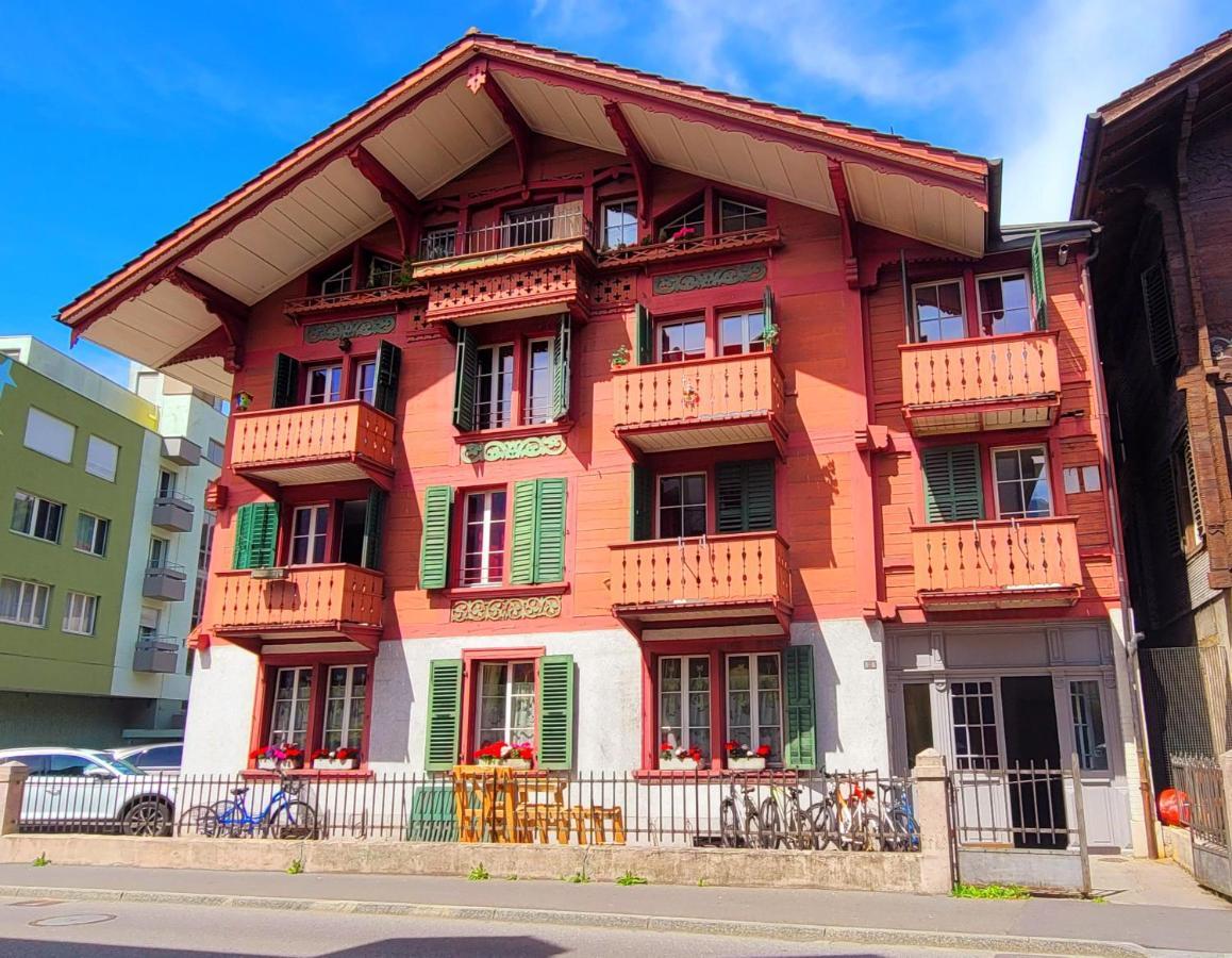 Waldeg 4 Historic House - Holiday Apartment อินเทอร์ลาเคน ภายนอก รูปภาพ